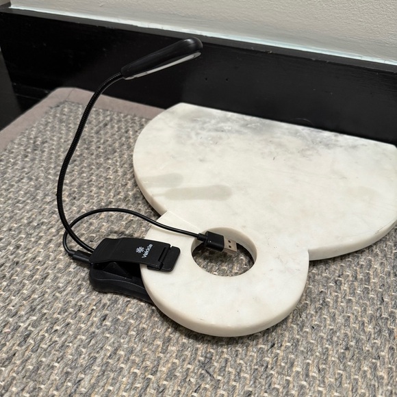 Vekkia LED Book Light Clip Pn - Picture 1 of 8